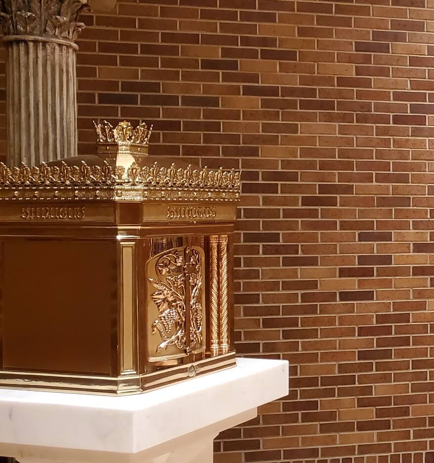 eucharistic-layer1@2x